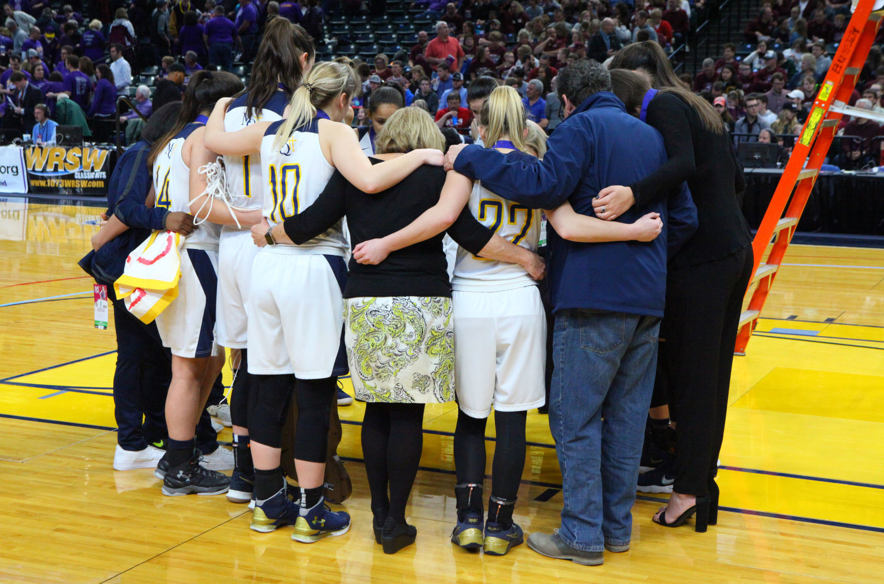 Gallery: Girls Basketball State Finals: Marquette Catholic vs. Vincennes Rivet